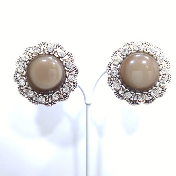 1950s Lucite Moonglow Clip Earrings Floral Rhinestone Large Vintage Jewelry - Picture 6 of 10